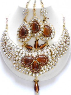 kundan-jewellery_set_1600KNS719